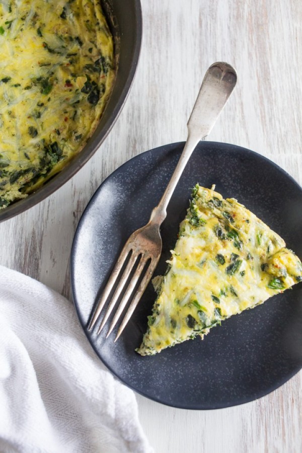 Spinach Artichoke Frittata Recipe | farmgirlgourmet.com