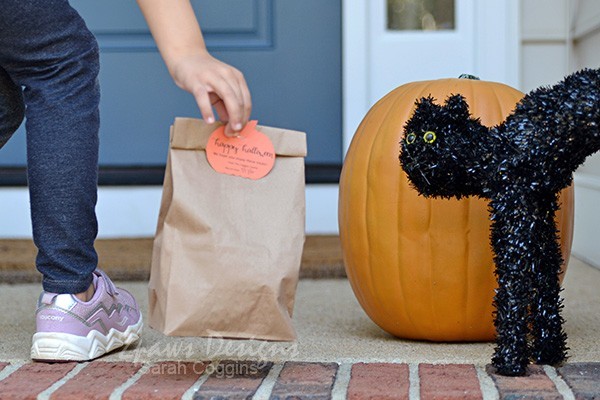 Reverse Trick or Treating