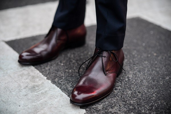 oxblood chukka